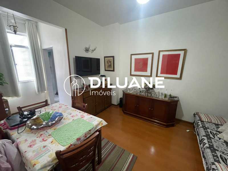 Apartamento à venda com 1 quarto, 41m² - Foto 5