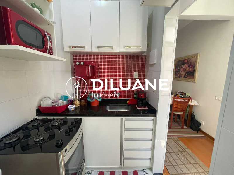 Apartamento à venda com 1 quarto, 41m² - Foto 18