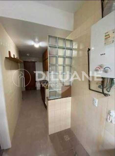 Apartamento à venda com 2 quartos, 80m² - Foto 8