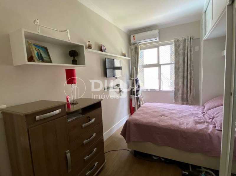 Apartamento à venda com 2 quartos, 80m² - Foto 30