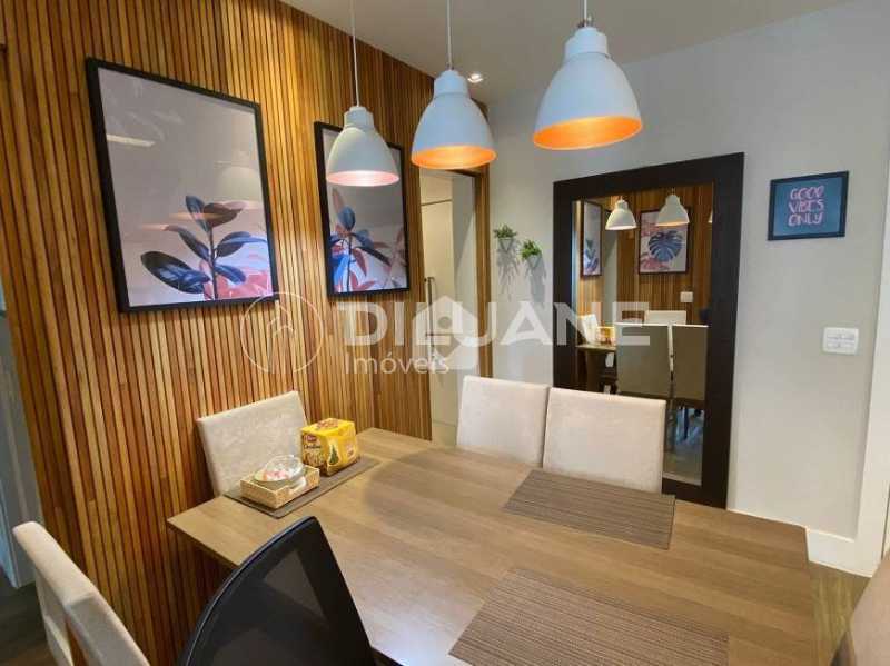 Apartamento à venda com 2 quartos, 80m² - Foto 38