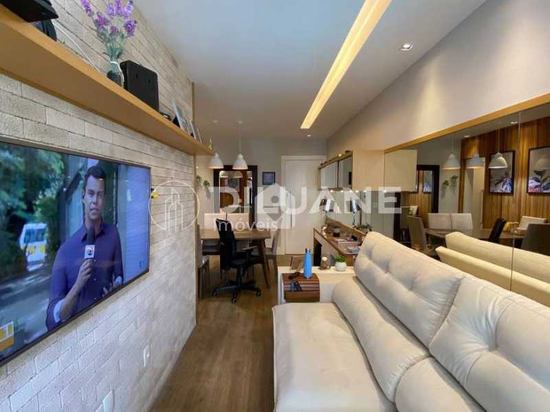 Apartamento à venda com 2 quartos, 80m² - Foto 45