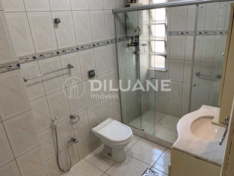 Apartamento à venda com 2 quartos, 70m² - Foto 15