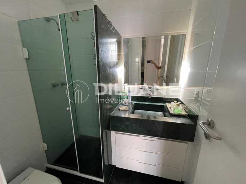 Apartamento à venda com 3 quartos, 130m² - Foto 9