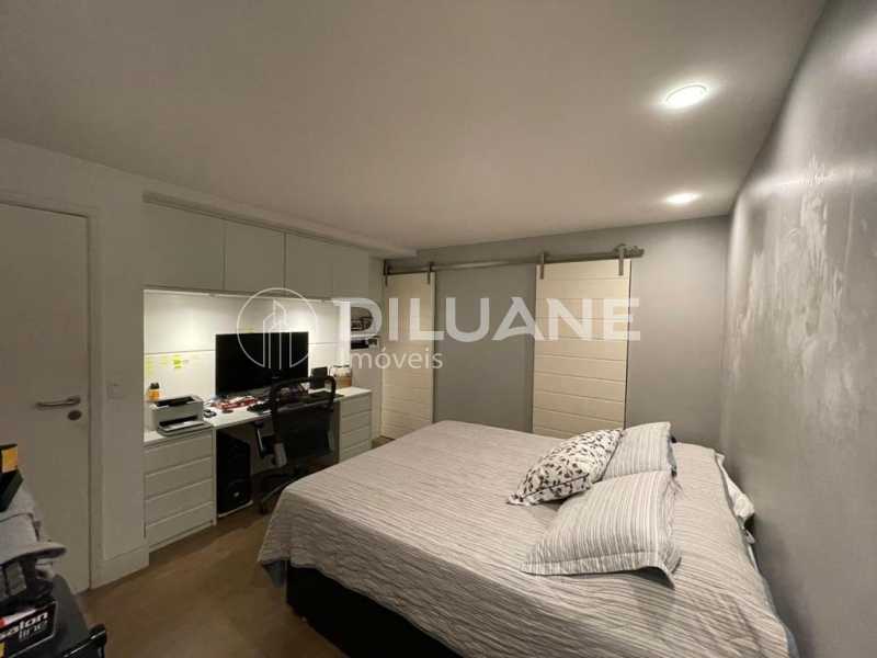 Apartamento à venda com 3 quartos, 130m² - Foto 6