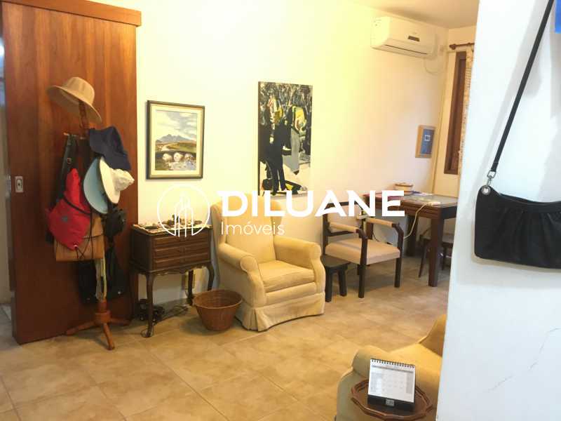 Apartamento à venda com 1 quarto, 59m² - Foto 4