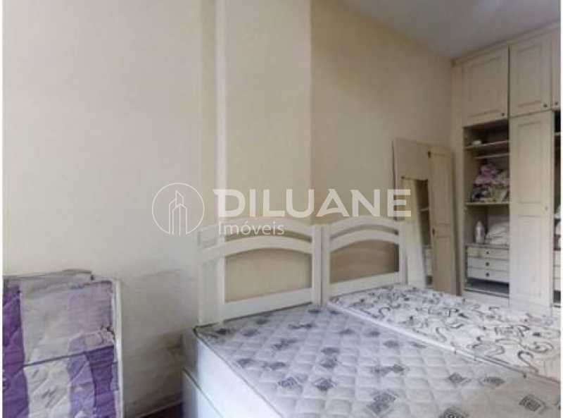 Apartamento à venda com 2 quartos, 82m² - Foto 12