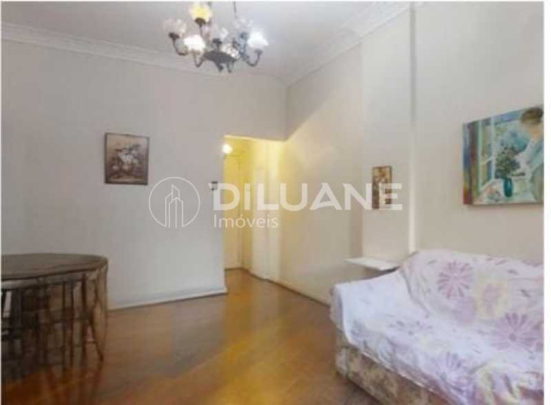 Apartamento à venda com 2 quartos, 82m² - Foto 5