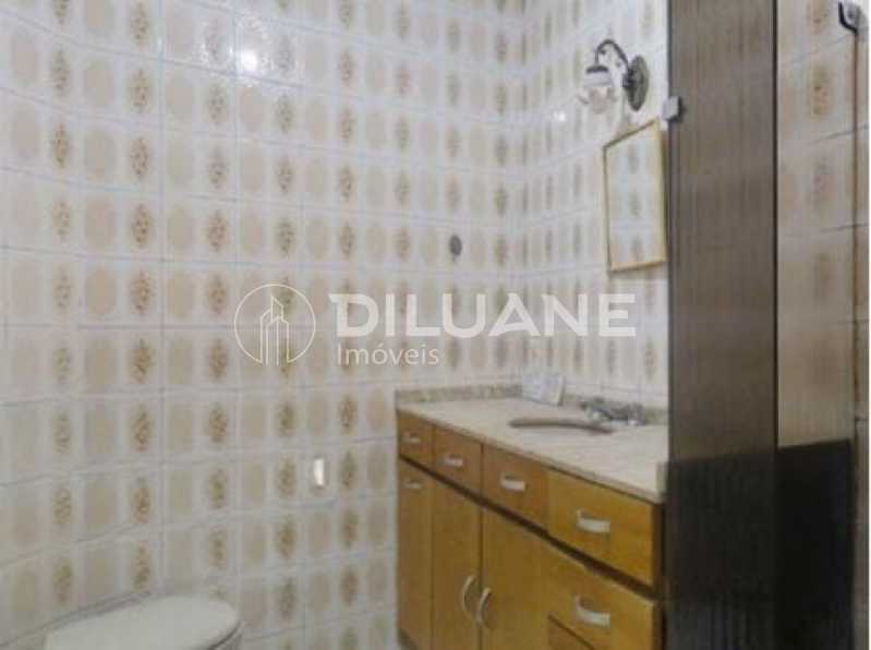 Apartamento à venda com 2 quartos, 82m² - Foto 19