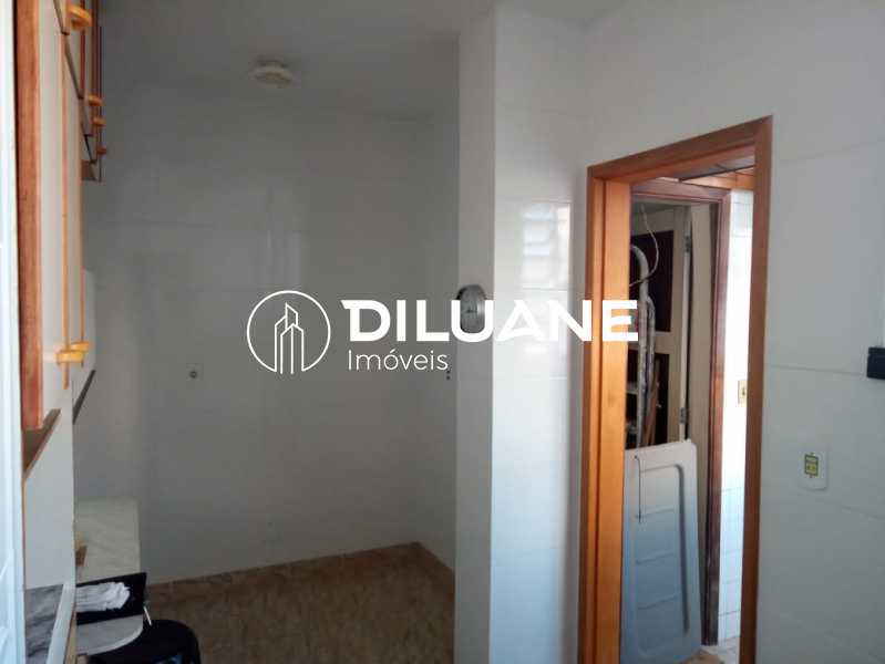 Apartamento para alugar com 3 quartos, 75m² - Foto 9