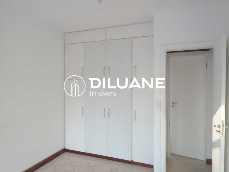 Apartamento para alugar com 3 quartos, 75m² - Foto 7