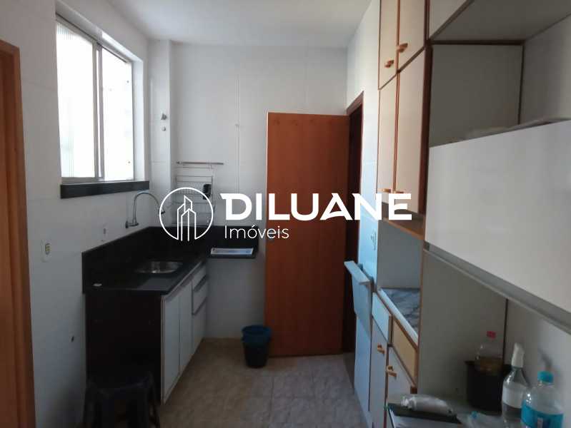 Apartamento para alugar com 3 quartos, 75m² - Foto 12