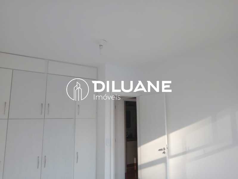 Apartamento para alugar com 3 quartos, 75m² - Foto 19