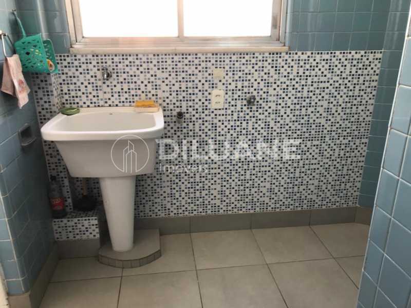 Apartamento à venda com 3 quartos, 106m² - Foto 22