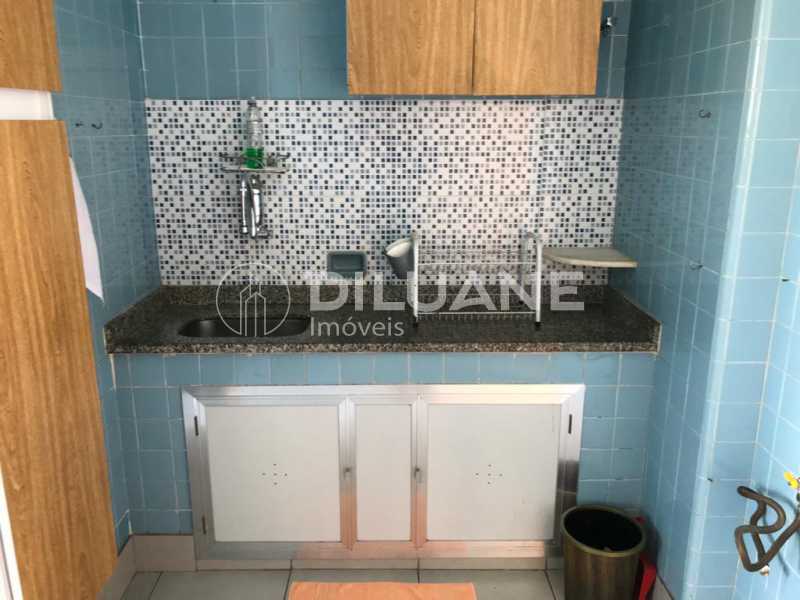 Apartamento à venda com 3 quartos, 106m² - Foto 18