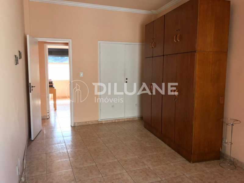 Apartamento à venda com 3 quartos, 106m² - Foto 15