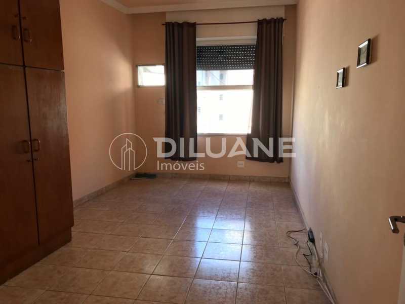 Apartamento à venda com 3 quartos, 106m² - Foto 14