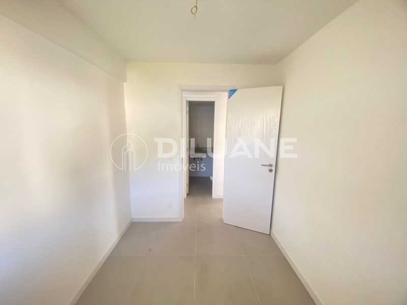 Apartamento à venda com 3 quartos, 113m² - Foto 10