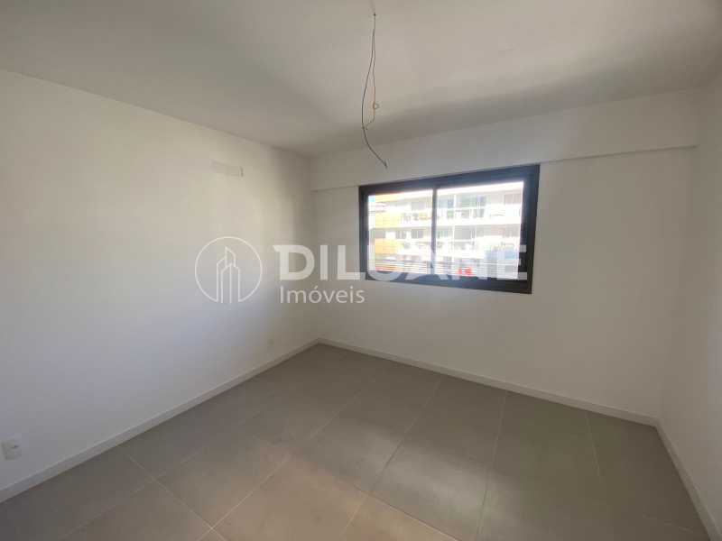 Apartamento à venda com 3 quartos, 113m² - Foto 21