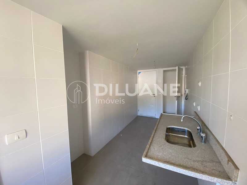 Apartamento à venda com 3 quartos, 113m² - Foto 25