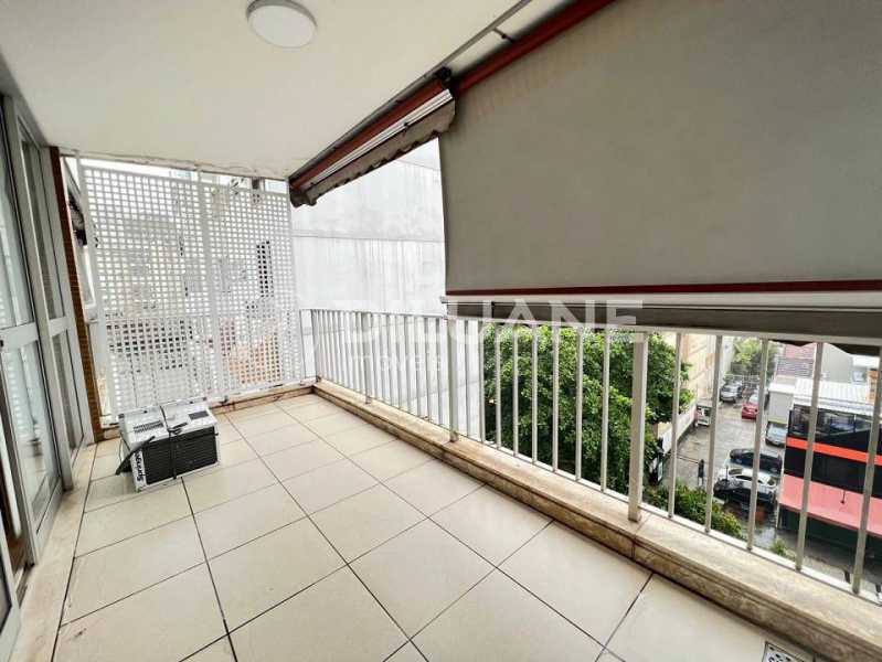 Apartamento à venda com 3 quartos, 159m² - Foto 5