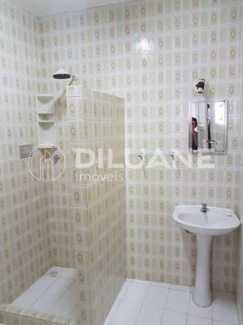 Apartamento à venda com 2 quartos, 70m² - Foto 10