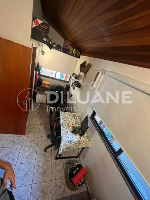 Cobertura à venda com 3 quartos, 179m² - Foto 29