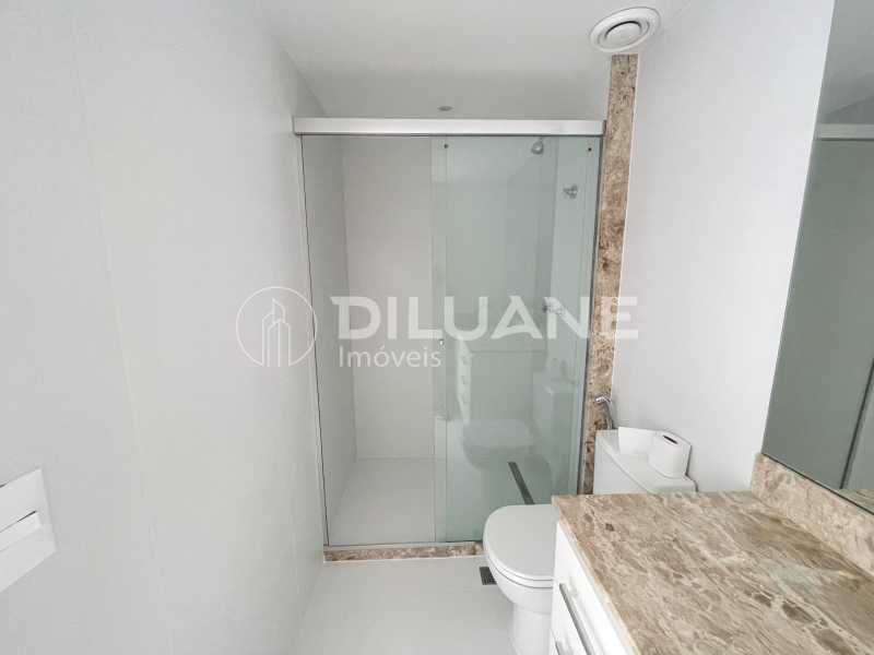 Apartamento à venda e aluguel com 3 quartos, 160m² - Foto 21