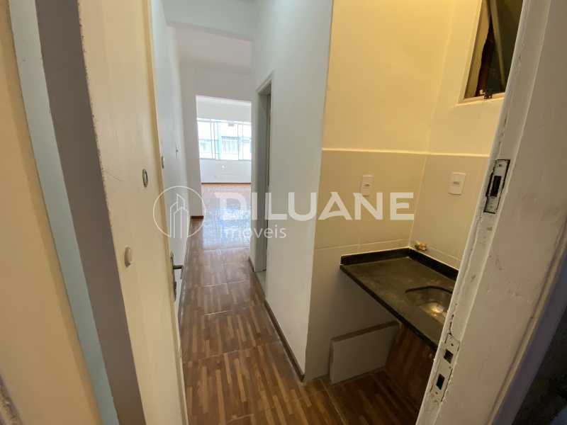 Apartamento, 1 quarto, 30 m² - Foto 2