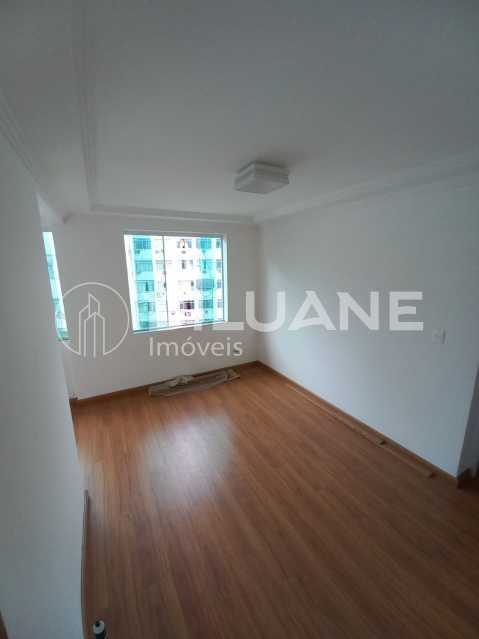 Apartamento à venda com 1 quarto, 49m² - Foto 4