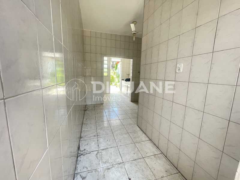 Casa de Vila à venda com 3 quartos, 122m² - Foto 2