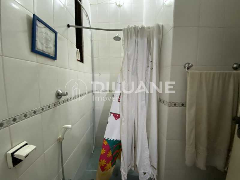 Apartamento à venda com 3 quartos, 105m² - Foto 15