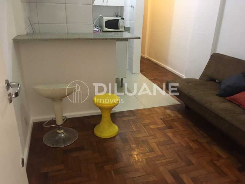 Apartamento à venda com 1 quarto, 40m² - Foto 1