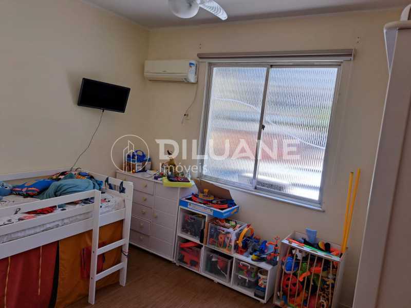 Apartamento à venda com 2 quartos, 88m² - Foto 1