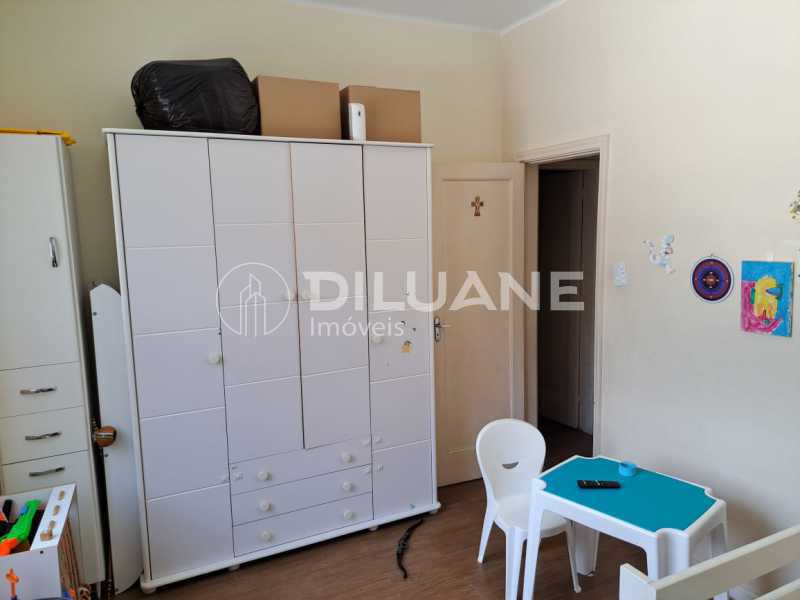 Apartamento à venda com 2 quartos, 88m² - Foto 5