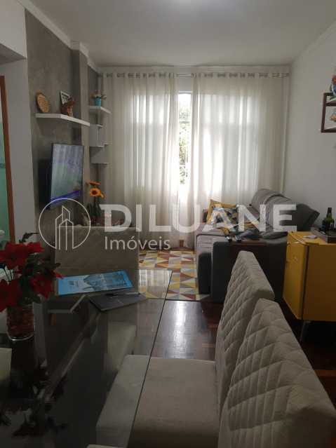 Apartamento à venda com 2 quartos, 56m² - Foto 4