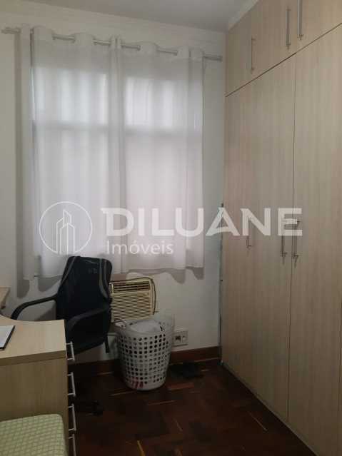 Apartamento à venda com 2 quartos, 56m² - Foto 14