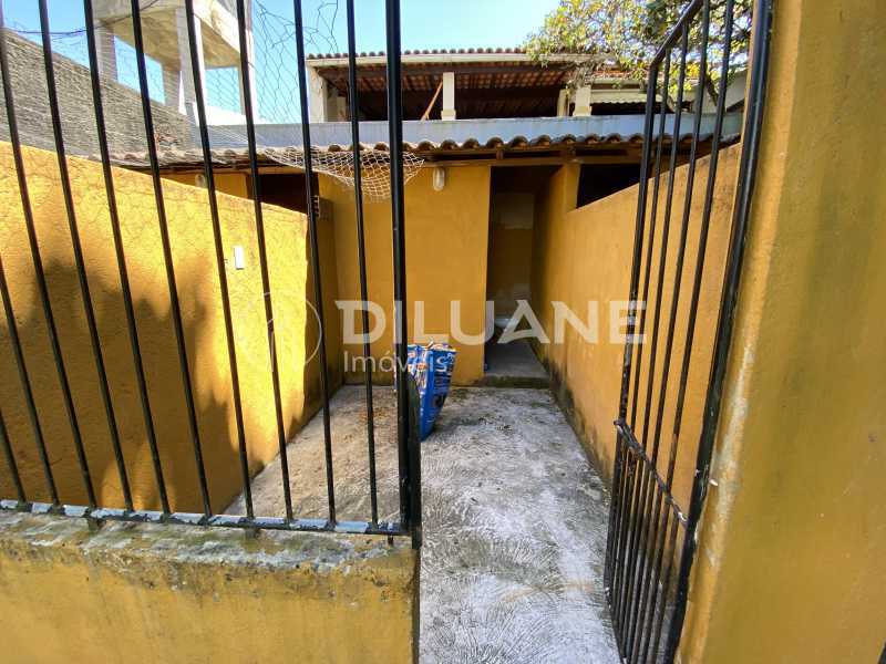 Casa à venda com 4 quartos, 1000m² - Foto 44