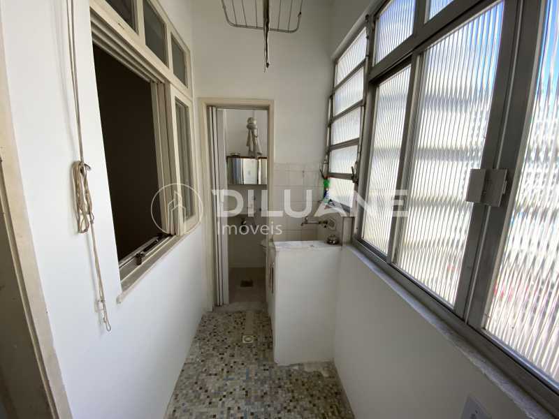 Apartamento à venda com 2 quartos, 74m² - Foto 12