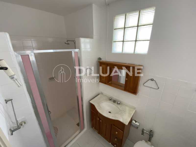 Apartamento à venda com 2 quartos, 74m² - Foto 4