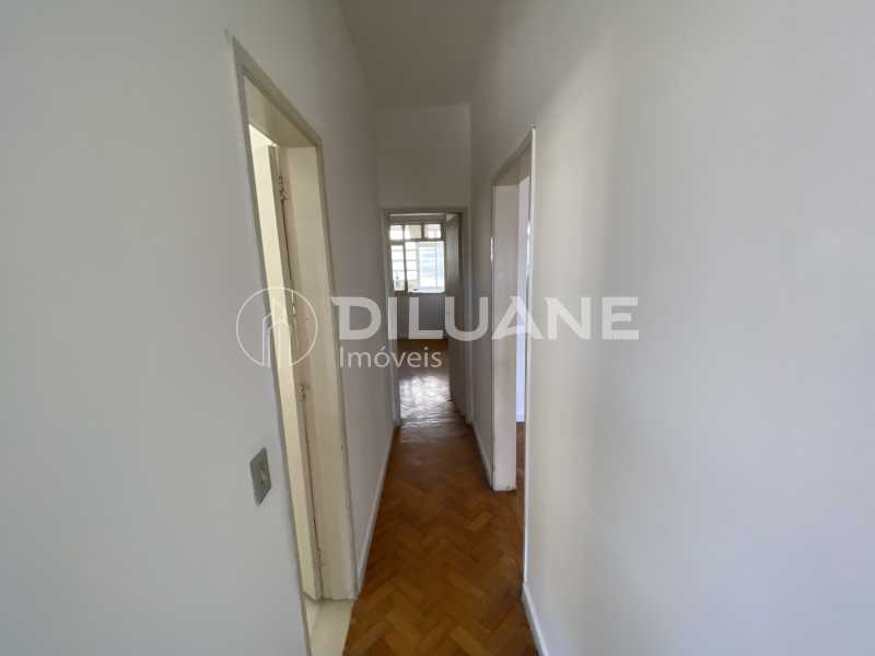 Apartamento à venda com 2 quartos, 74m² - Foto 6