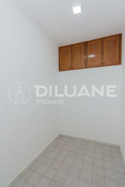 Apartamento à venda com 1 quarto, 74m² - Foto 29