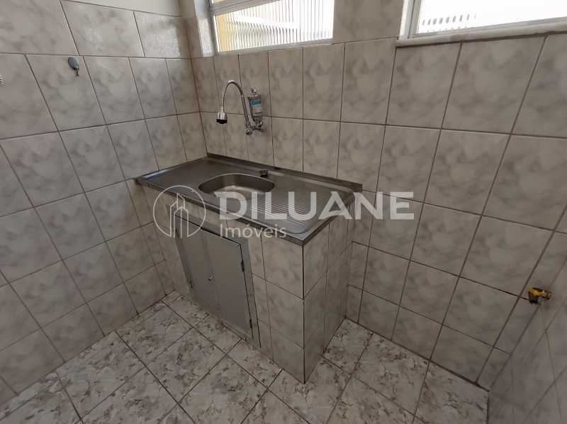 Apartamento à venda com 1 quarto, 50m² - Foto 20