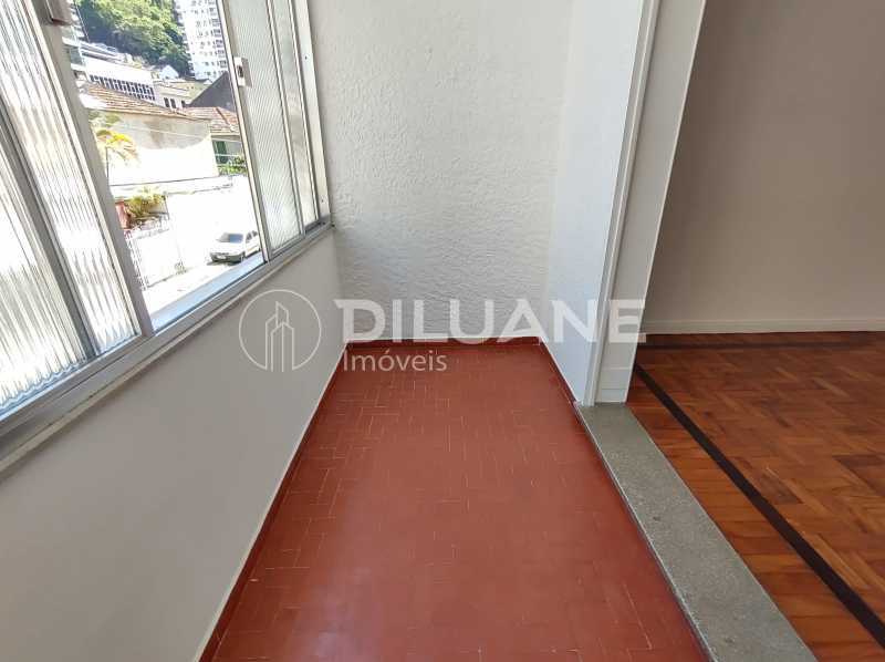 Apartamento à venda com 1 quarto, 50m² - Foto 6