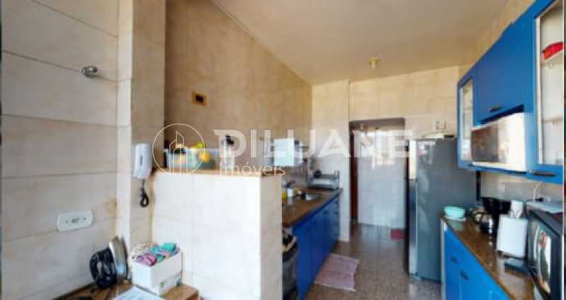 Apartamento à venda com 3 quartos, 178m² - Foto 6