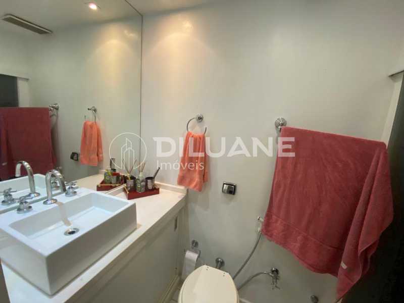 Apartamento à venda com 2 quartos, 86m² - Foto 10