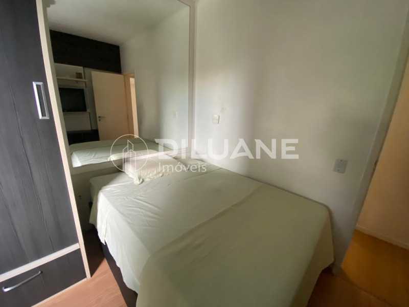 Apartamento à venda com 2 quartos, 86m² - Foto 15