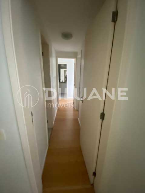 Apartamento à venda com 2 quartos, 86m² - Foto 21