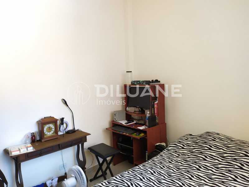 Apartamento à venda com 1 quarto, 34m² - Foto 13