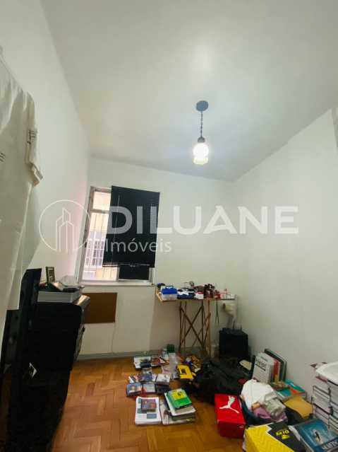 Apartamento à venda com 2 quartos, 80m² - Foto 7